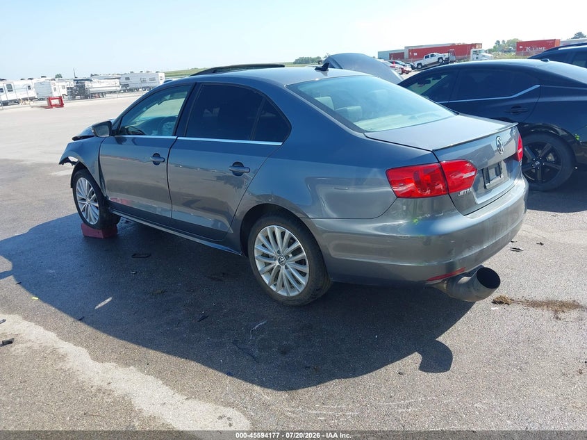 2014 VOLKSWAGEN JETTA auction photo 3