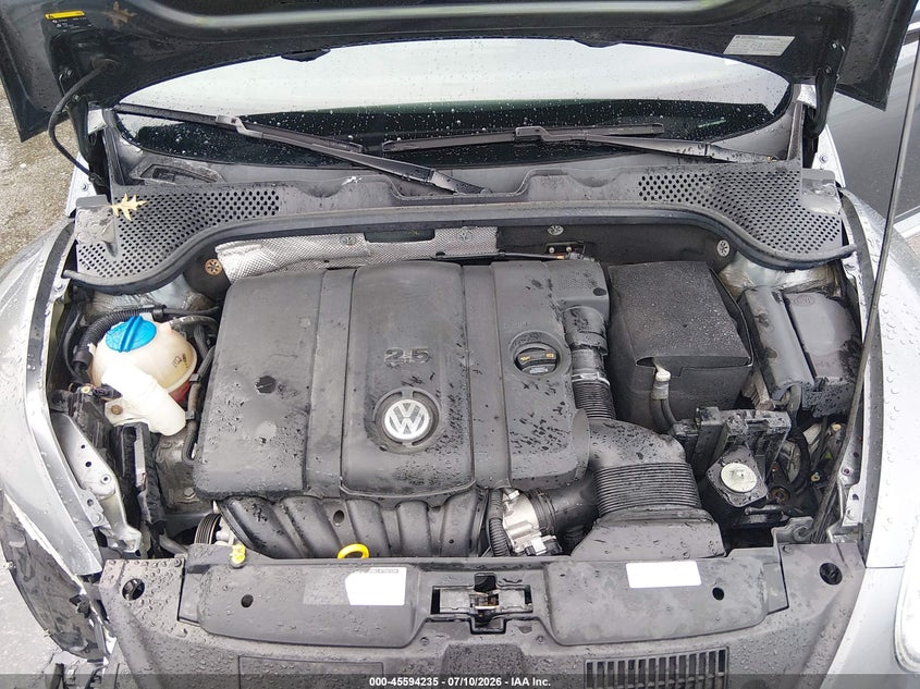 2014 Volkswagen Beetle 2.5L VIN: 3VWJP7AT1EM630953 Lot: 45594235