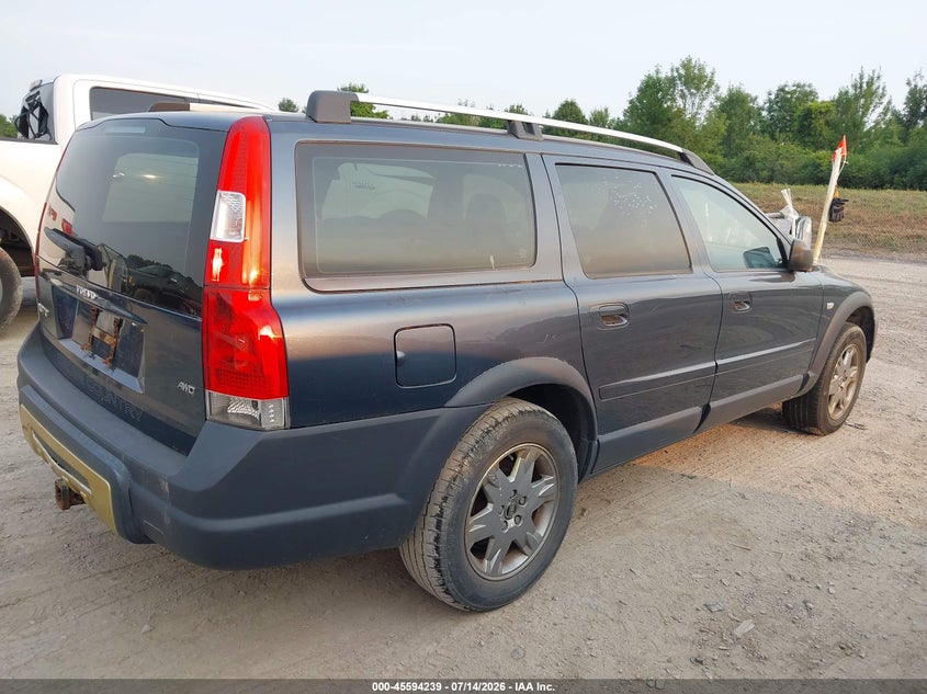 2005 VOLVO XC70 auction photo 4