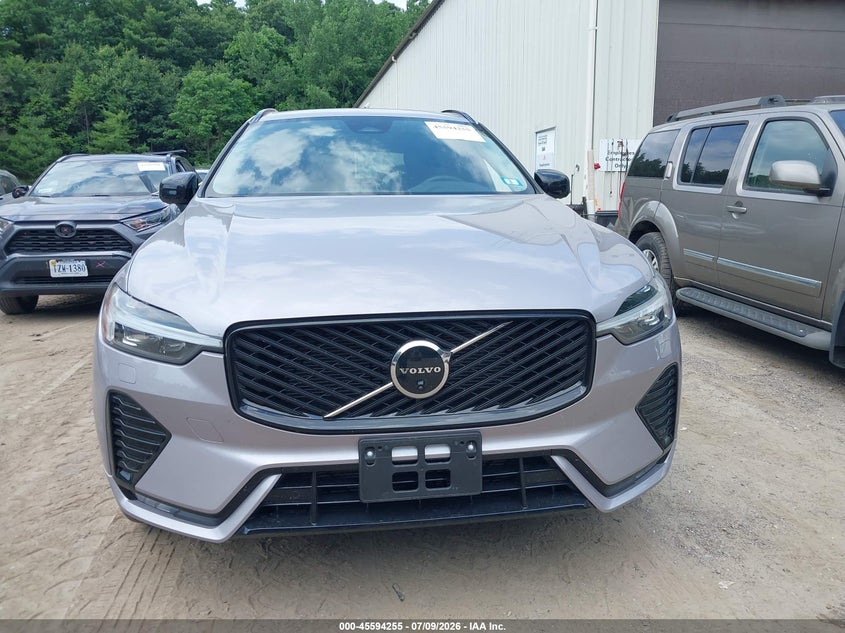 2026 Volvo Xc60 B5 Plus VIN: YV4M12RC4T1386277 Lot: 45594255
