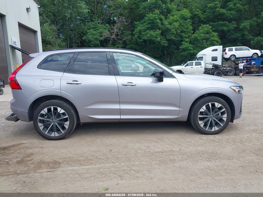 VOLVO XC60 - zdjęcie 13