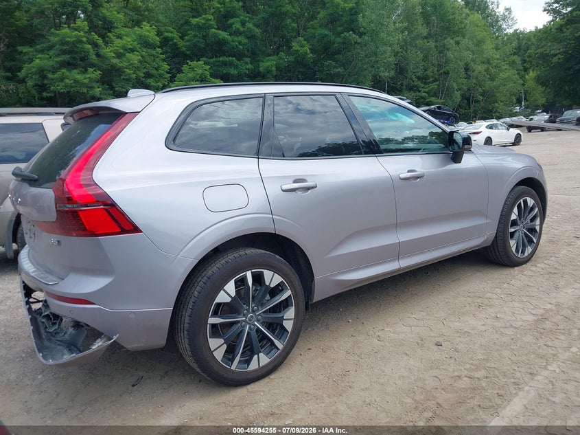 VOLVO XC60 - zdjęcie 4