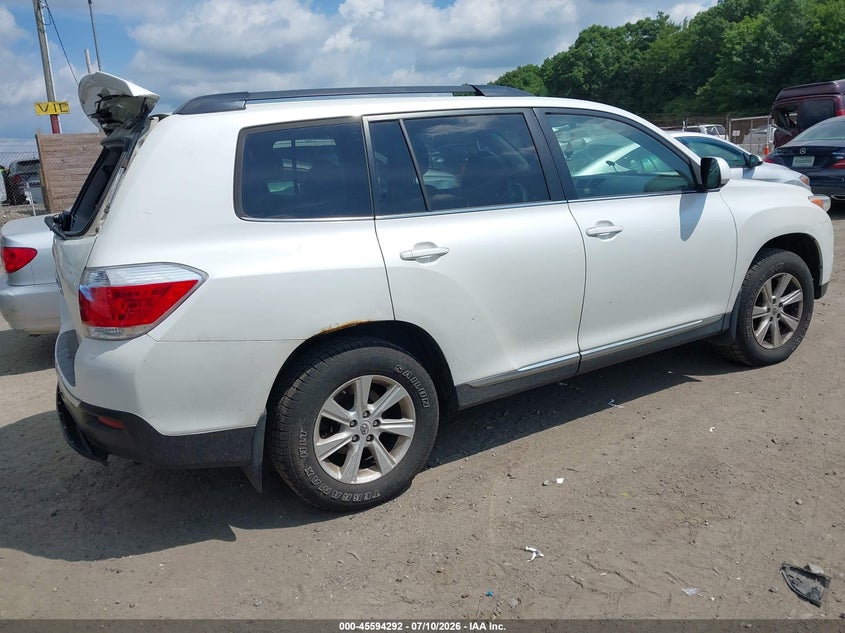 2012 TOYOTA HIGHLANDER auction photo 4