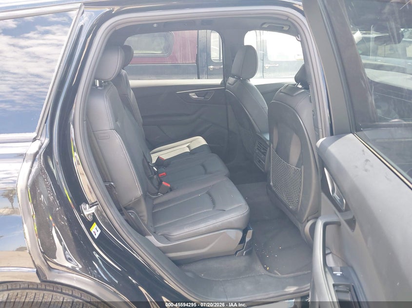 2026 Audi Q7 Premium 45 Tfsi Quattro Tiptronic VIN: WA1ACBF72TD009169 Lot: 45594295