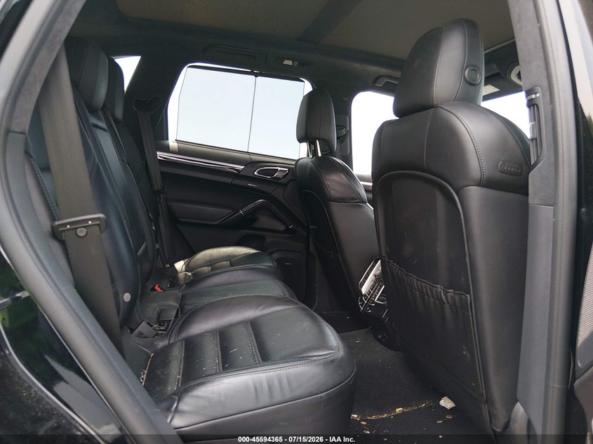 PORSCHE CAYENNE - zdjęcie 8