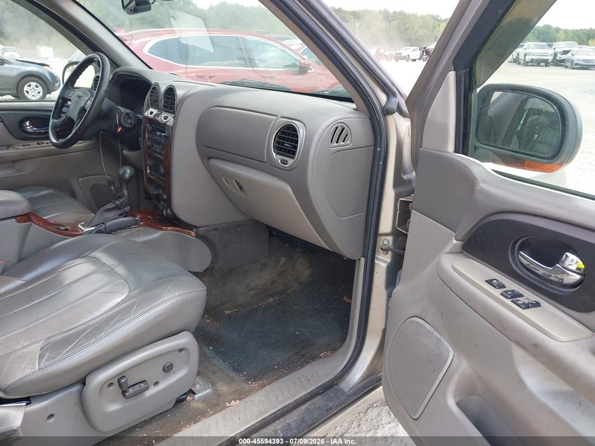 2002 GMC ENVOY XL auction photo 5