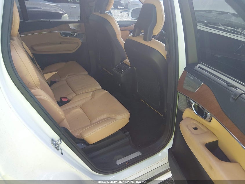 2016 Volvo Xc90 T6 Inscription VIN: YV4A22PL9G1068227 Lot: 45594442
