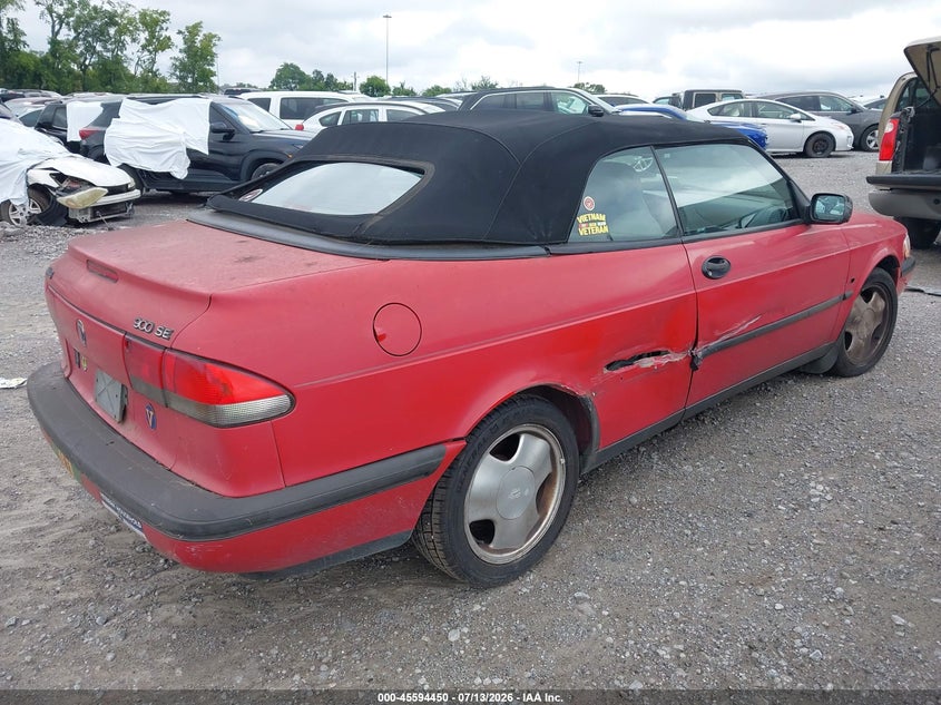 1995 SAAB 900 auction photo 4