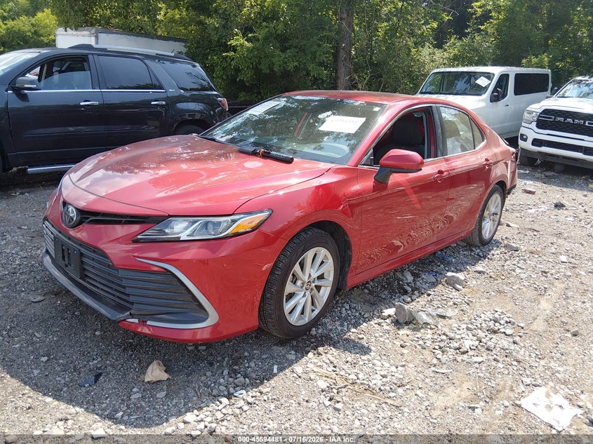 2024 TOYOTA CAMRY auction photo 2