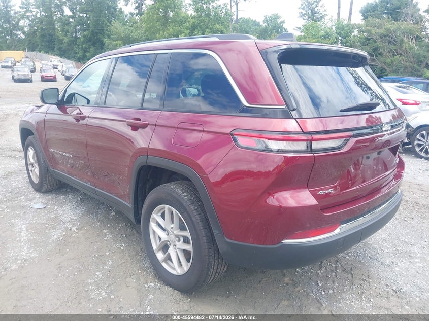 Фото 3 - JEEP GRAND CHEROKEE