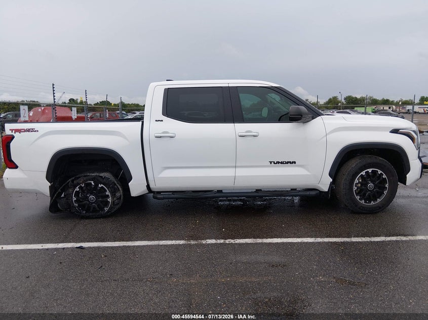 2022 Toyota Tundra Sr5 VIN: 5TFLA5ABXNX015305 Lot: 45594544