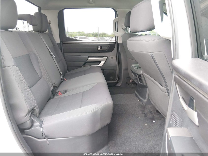 2022 Toyota Tundra Sr5 VIN: 5TFLA5ABXNX015305 Lot: 45594544