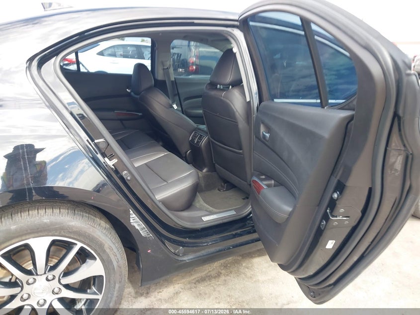 2016 ACURA TLX auction photo 8