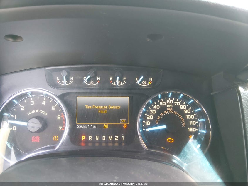2011 FORD F-150 auction photo 7