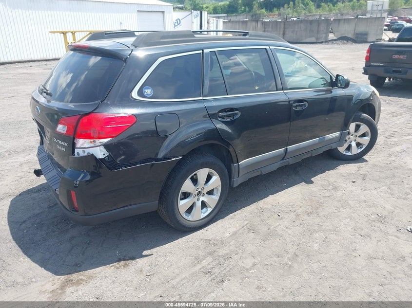 2012 SUBARU OUTBACK auction photo 4
