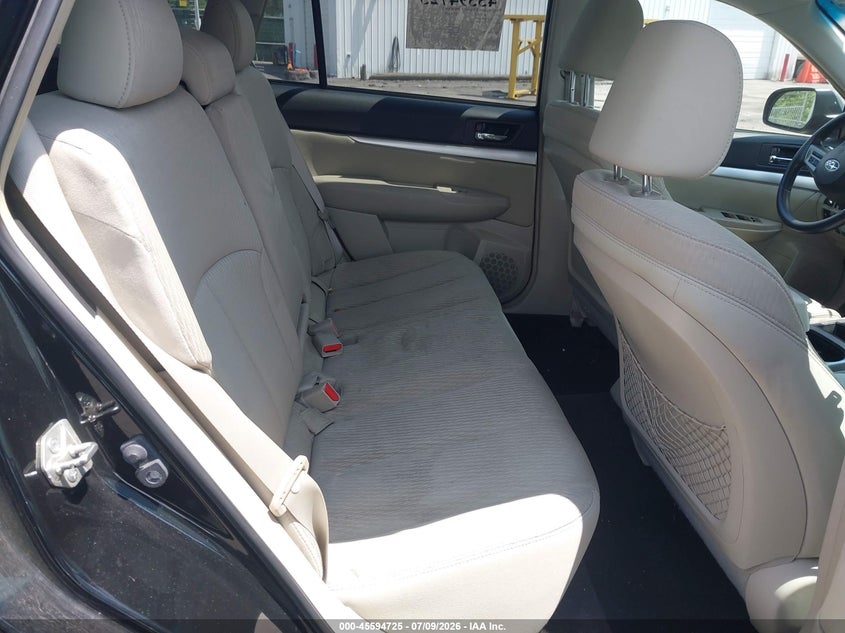2012 SUBARU OUTBACK auction photo 8
