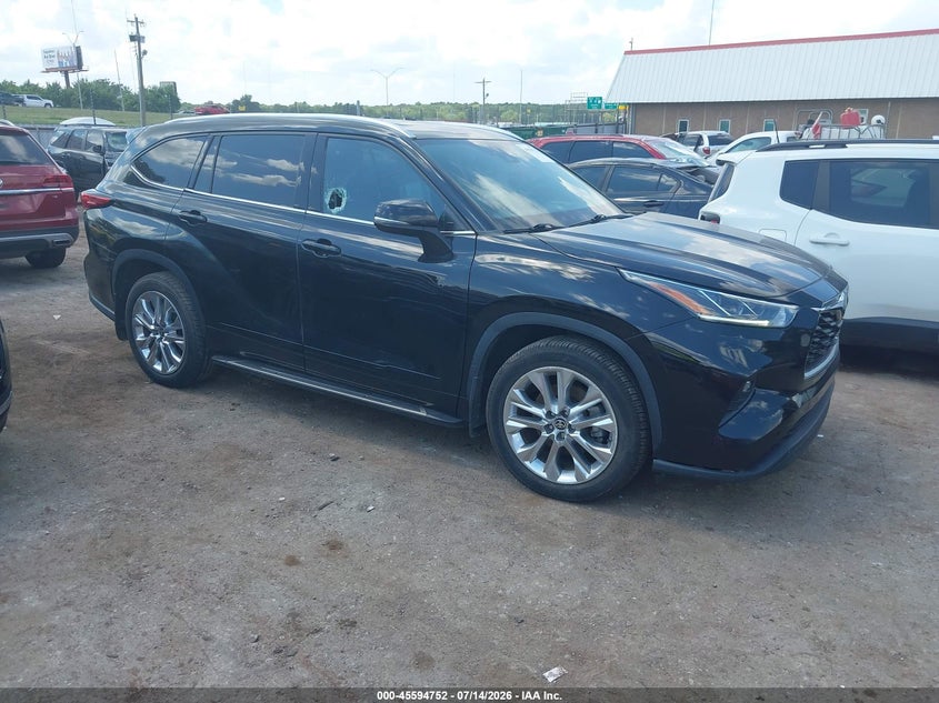 2021 TOYOTA HIGHLANDER auction photo 1