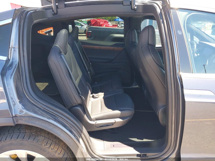 2019 Tesla Model X P100D/Performance VIN: 5YJXCDE48KF182043 Lot: 45594766