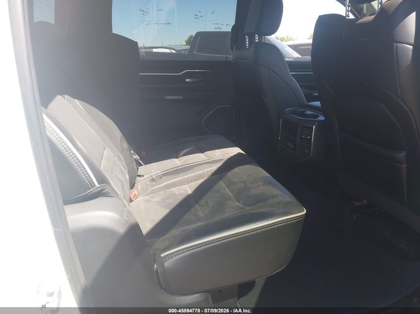2025 RAM 1500 auction photo 8