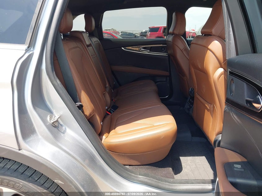 2021 Lincoln Nautilus Reserve VIN: 2LMPJ8K92MBL07213 Lot: 45594792