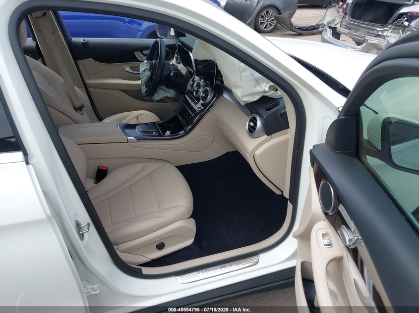 2022 Mercedes-Benz Glc 300 Suv VIN: W1N0G8DBXNG100720 Lot: 45594795