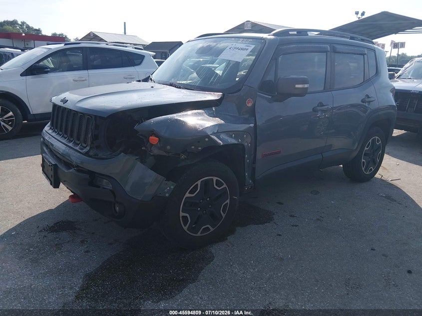 2016 JEEP RENEGADE TRAILHAWK · Фото 2