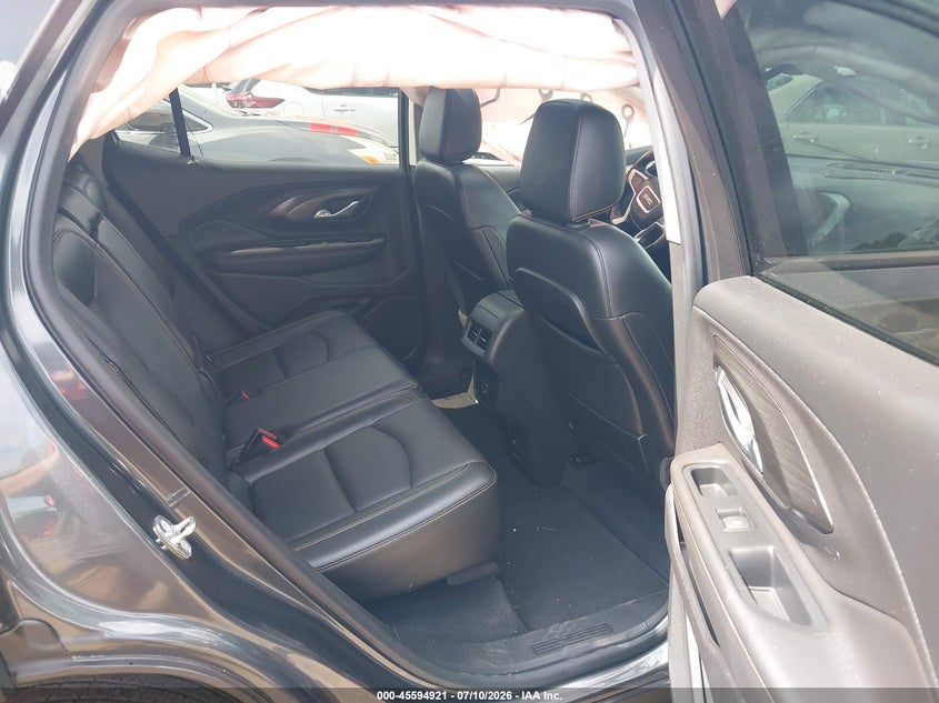 2019 GMC TERRAIN auction photo 8
