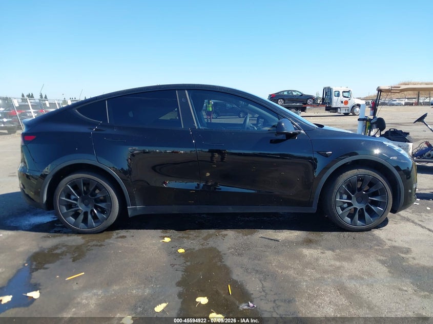 VIN 7SAYGDEE9PA152977 2023 TESLA MODEL Y AWD/LONG RANGE DUAL MOTOR ALL-WHEEL DRIVE