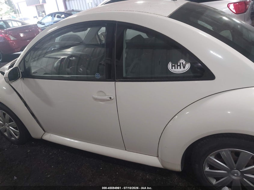 2005 Volkswagen New Beetle Gl VIN: 3VWBK31C55M410033 Lot: 45594961