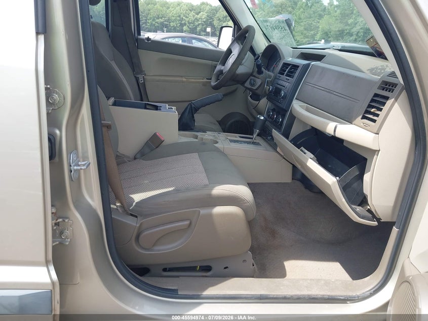 2010 JEEP LIBERTY auction photo 5