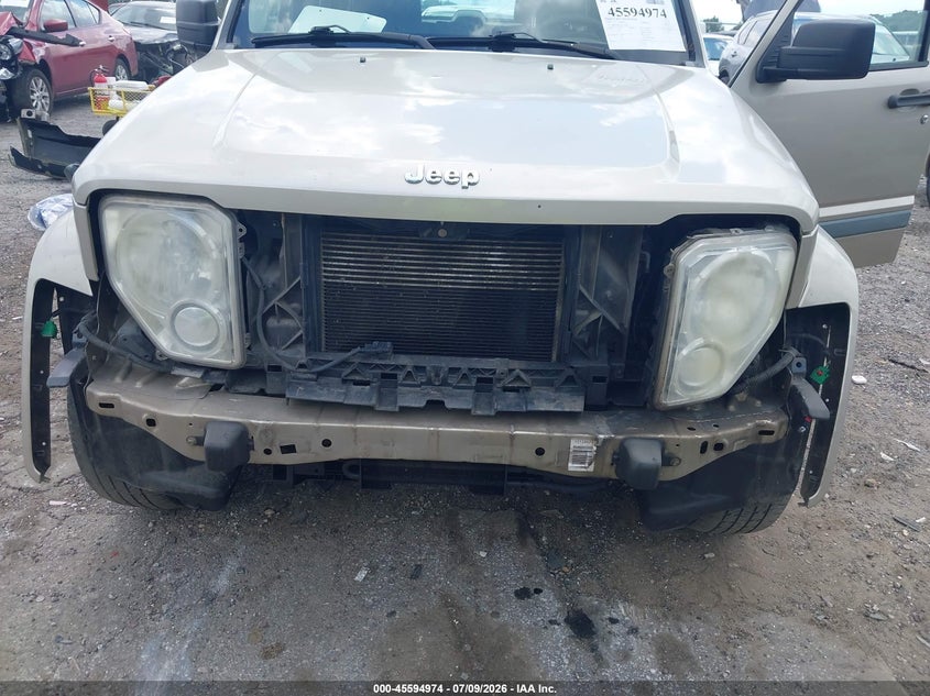 2010 JEEP LIBERTY auction photo 6