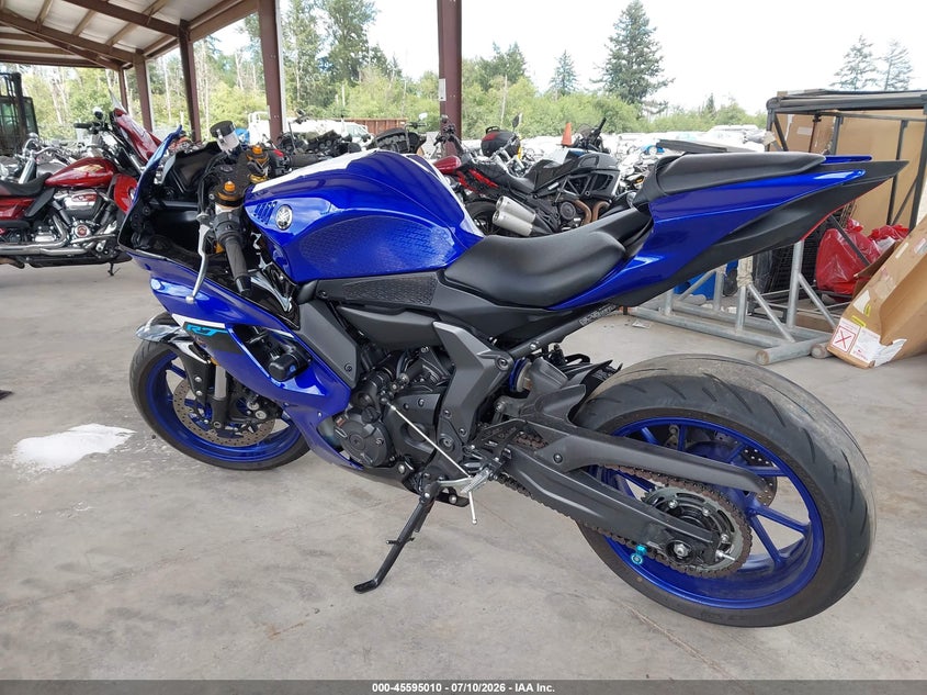 2025 YAMAHA YZF SPORT_BIKE 2