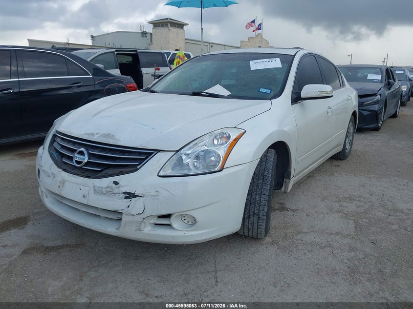 2010 Nissan Altima 2.5 S 1N4AL2AP2AN439116 photo 1