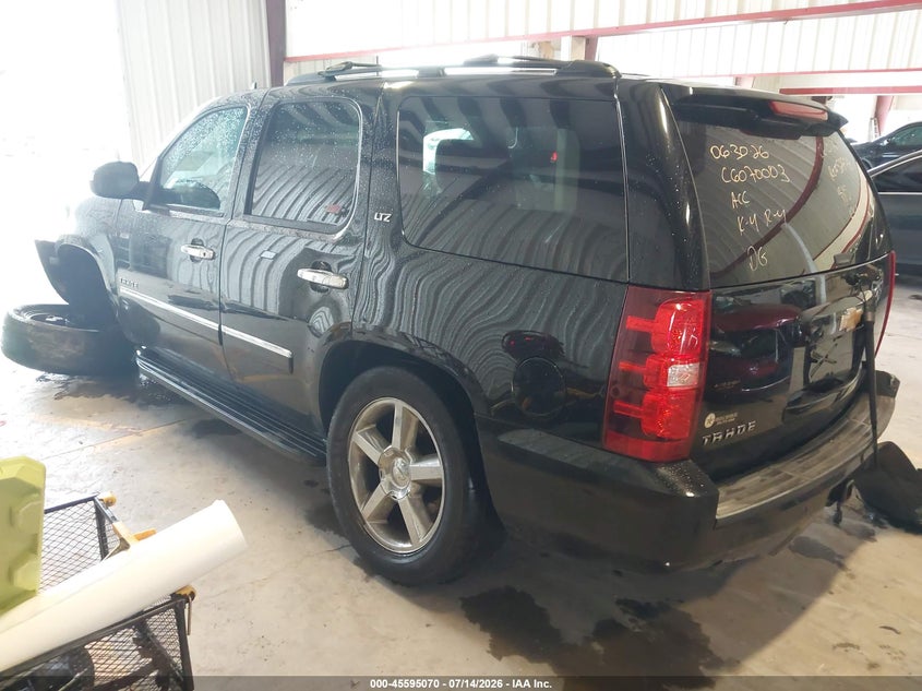 2013 CHEVROLET TAHOE auction photo 3