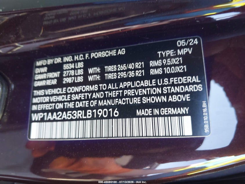 2024 Porsche Macan T VIN: WP1AA2A53RLB19016 Lot: 45595100