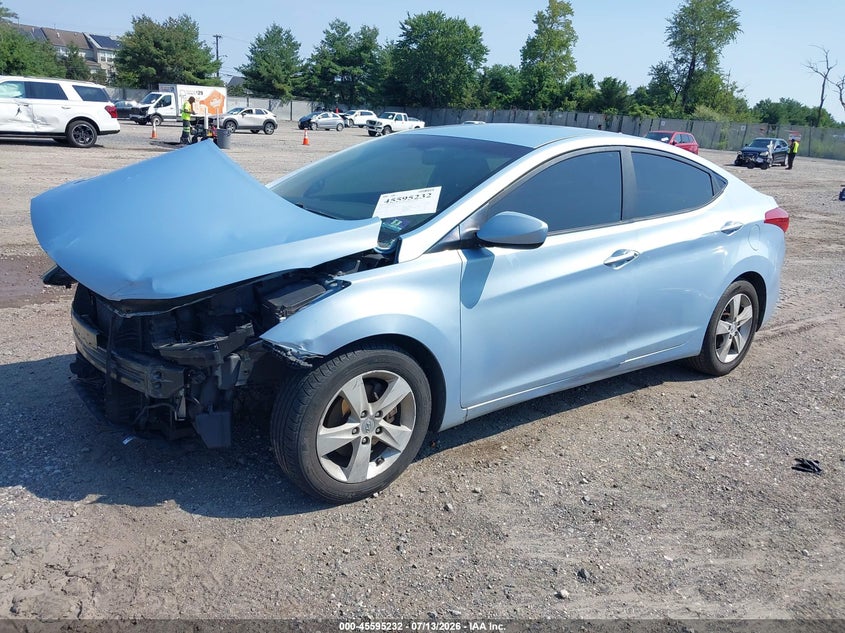 2011 Hyundai Elantra, Удар спереду, IAAI, VIN KMHDH4AE8BU090615 — фото 2