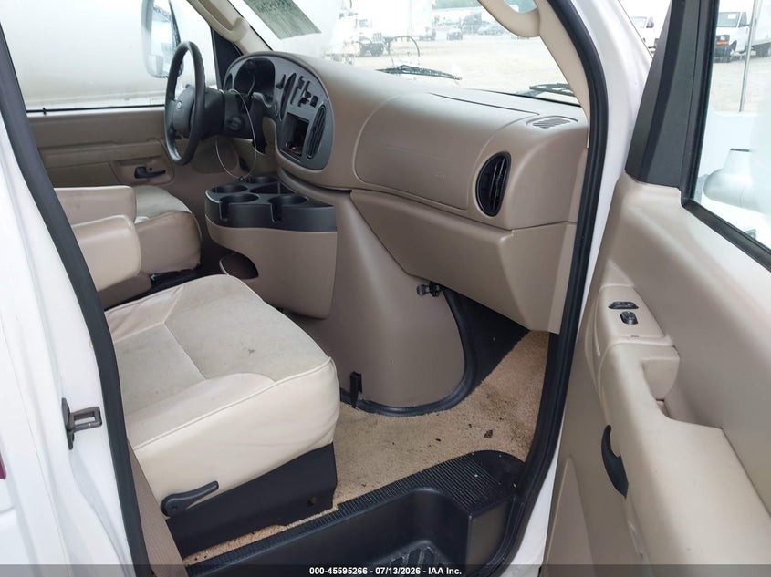 2006 Ford E-450 Cutaway VIN: 1FDXE45S96HB28275 Lot: 45595266