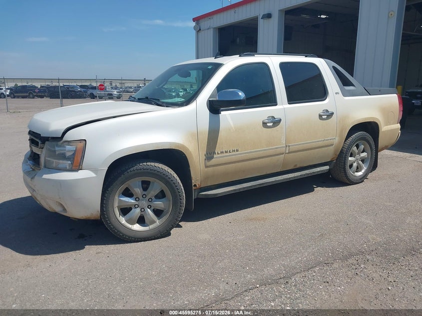 Vin: 3gnvkge04ag285596, lot: 46093652, chevrolet avalanche 1500 ltz 20102