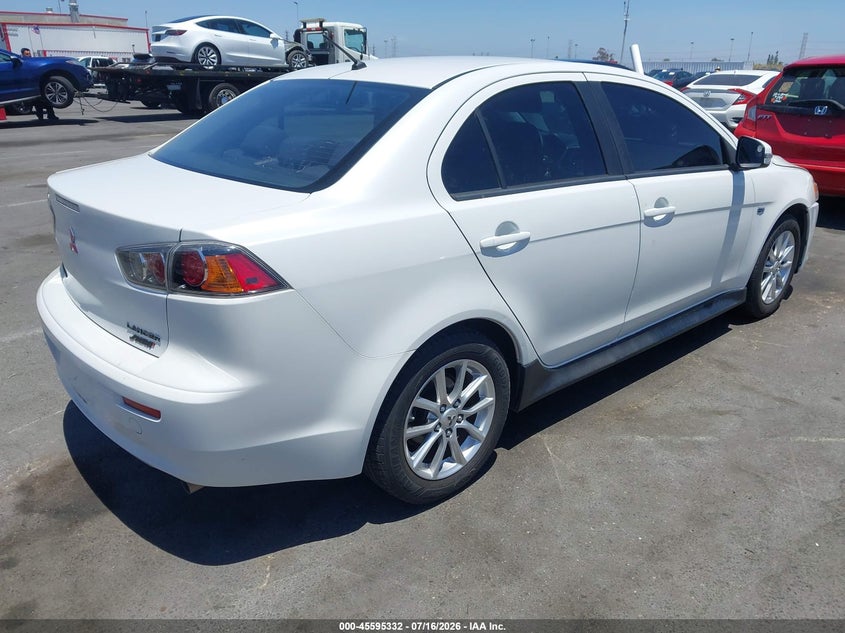 2016 MITSUBISHI LANCER auction photo 4