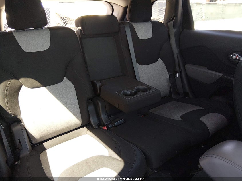 JEEP CHEROKEE 2014 VIN 1C4PJLCB7EW139413