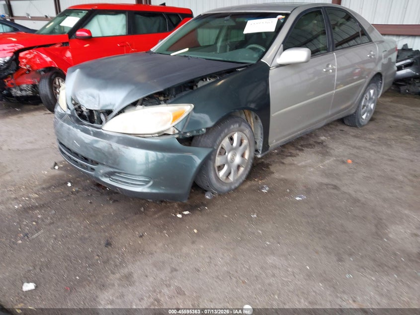 2004 Toyota Camry, Удар спереди, IAAI, VIN 4T1BE32K14U804148 — фото 2