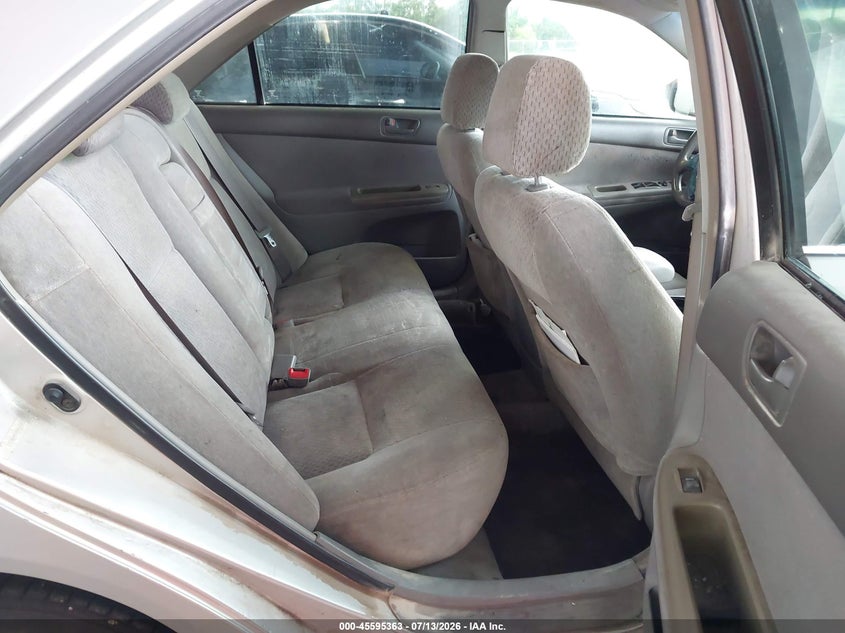 2004 TOYOTA CAMRY auction photo 8