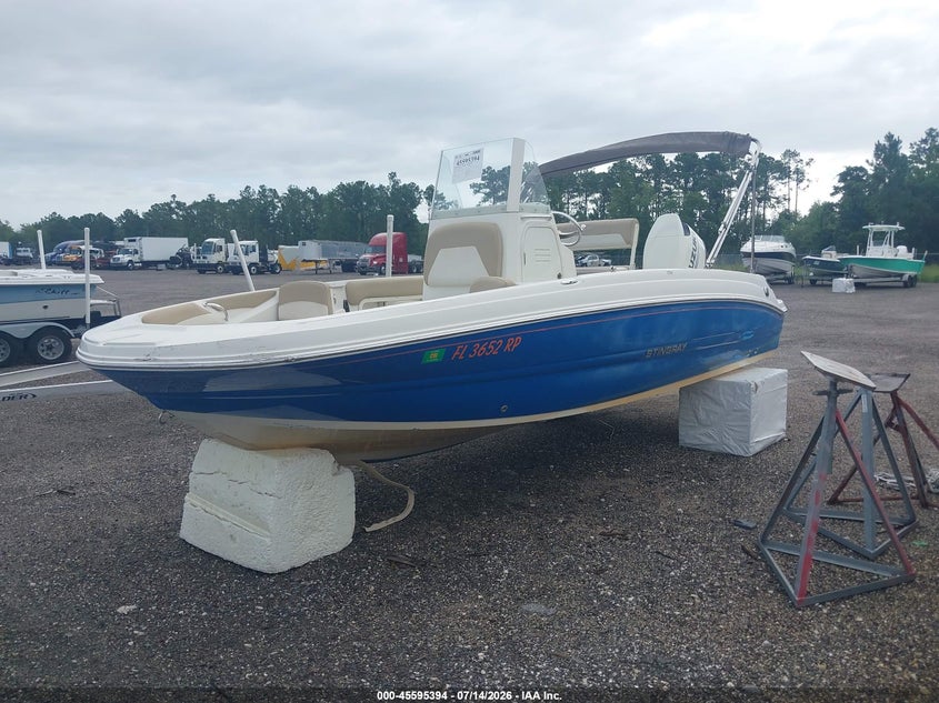 2018 STINGRAY 20' auction photo 2