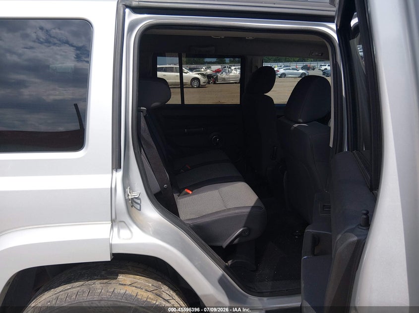 2010 Jeep Commander Sport VIN: 1J4RH4GK0AC157410 Lot: 45595396