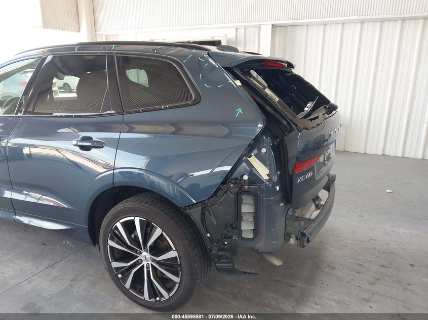 2024 Volvo Xc60 B5 Plus Dark Theme VIN: YV4L12RL4R1777806 Lot: 45595581
