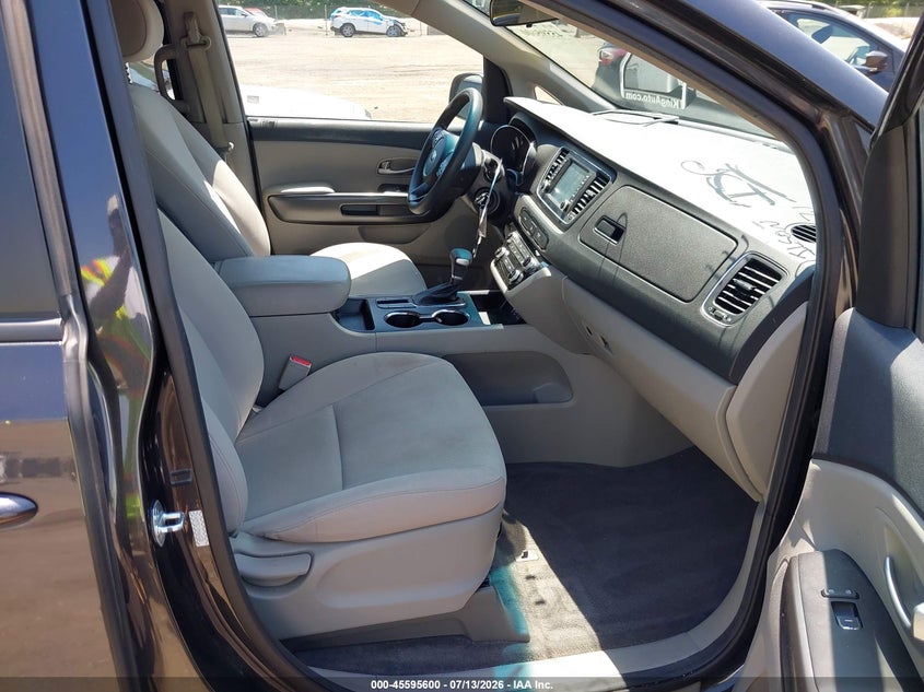 2021 KIA SEDONA auction photo 5