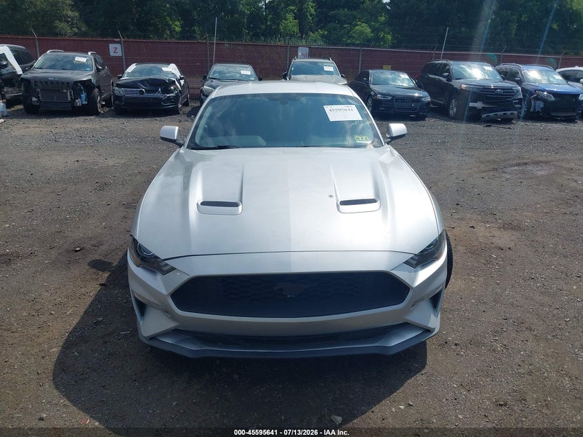 FORD MUSTANG - zdjęcie 12