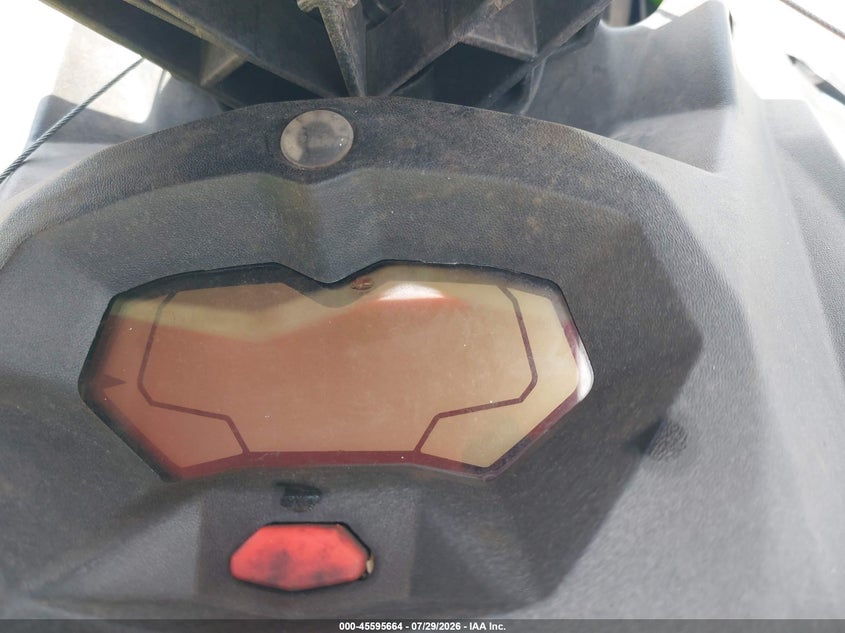 2020 SEA DOO BOMBARDIER CANA auction photo 7
