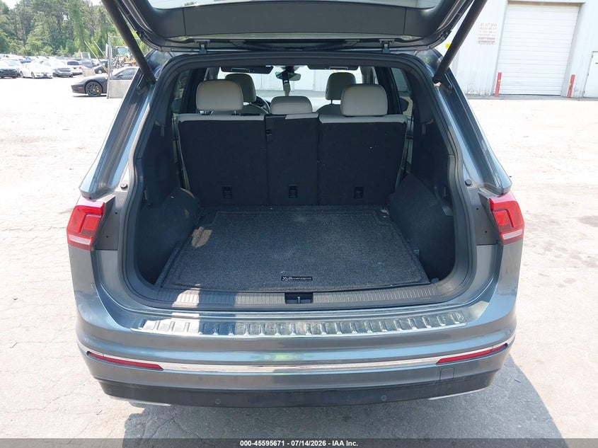 2019 Volkswagen Tiguan 2.0T Sel Premium/2.0T Sel Premium R-Line VIN: 3VV4B7AX0KM037972 Lot: 45595671