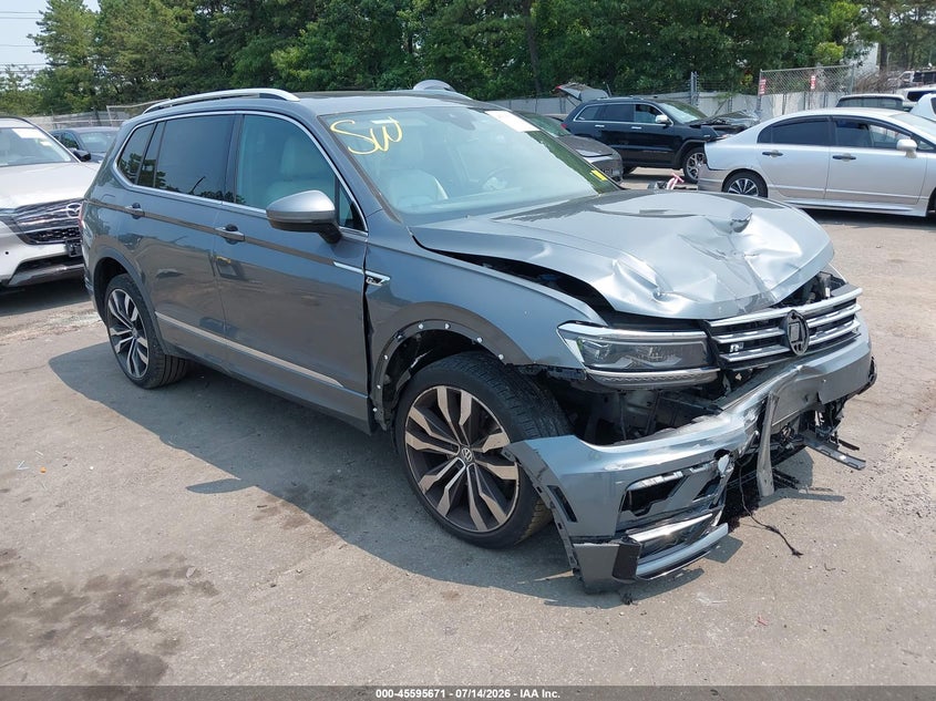 2019 Volkswagen Tiguan 2.0T Sel Premium/2.0T Sel Premium R-Line, Front, IAAI, VIN 3VV4B7AX0KM037972